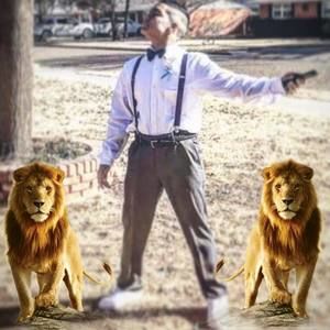 Meet your Posher, Jose